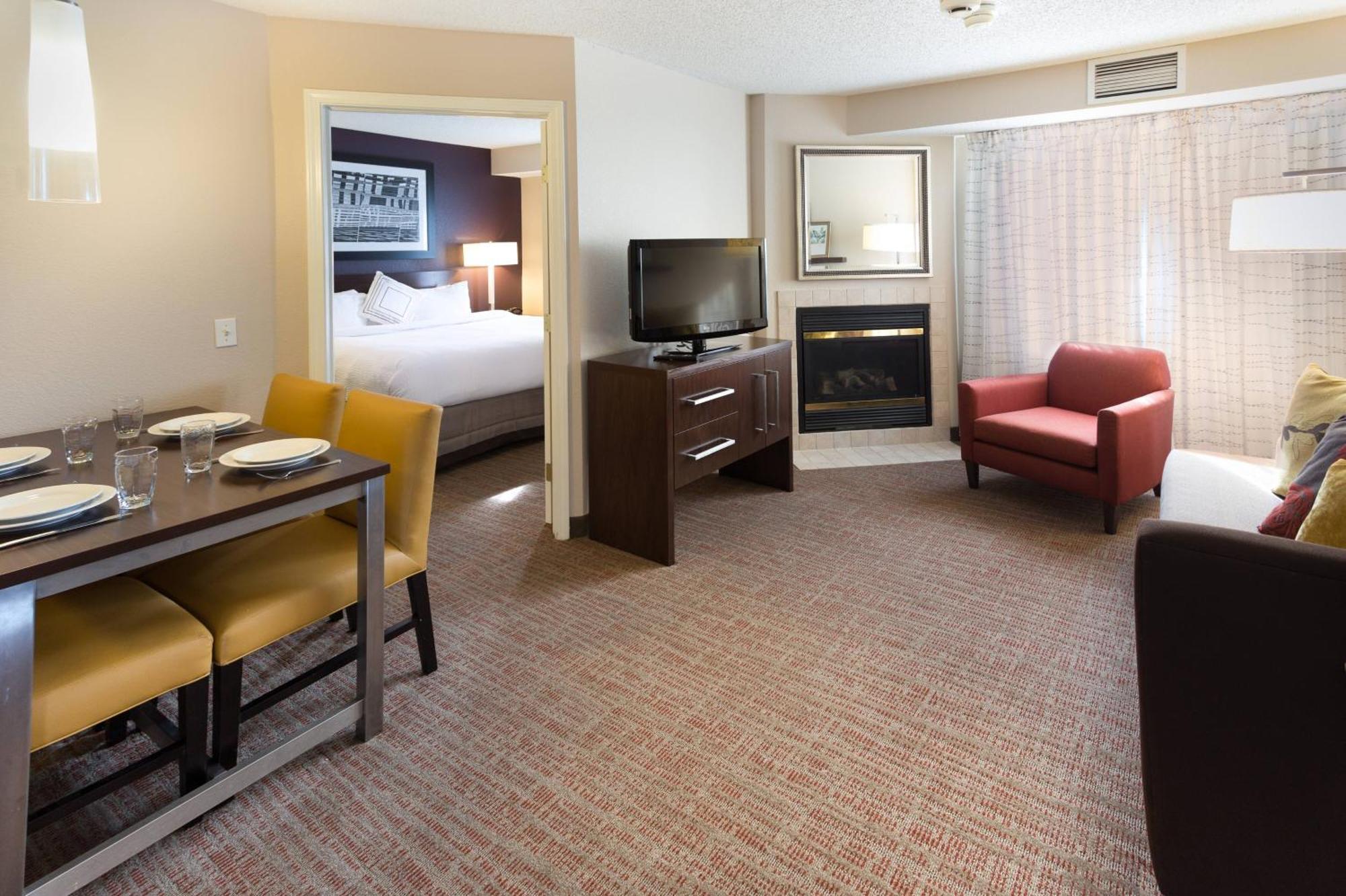 Residence Inn By Marriott Fort Collins Exterior foto