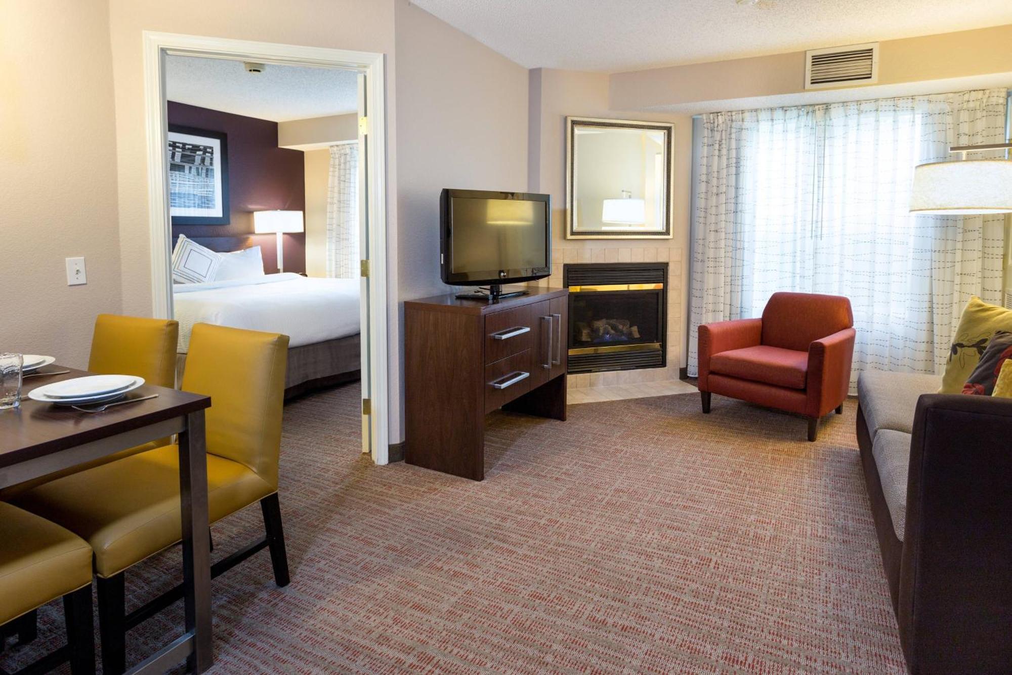 Residence Inn By Marriott Fort Collins Exterior foto